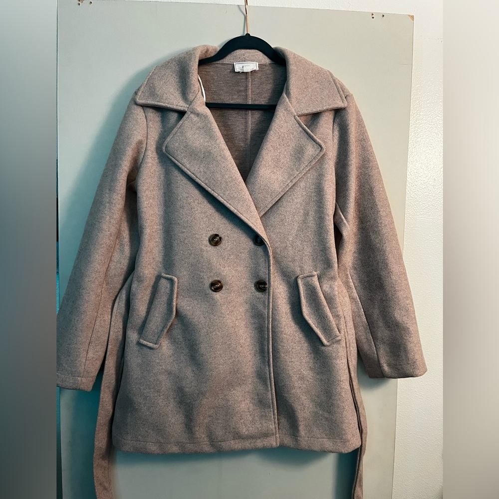 Winter coat - Picture 2 of 4